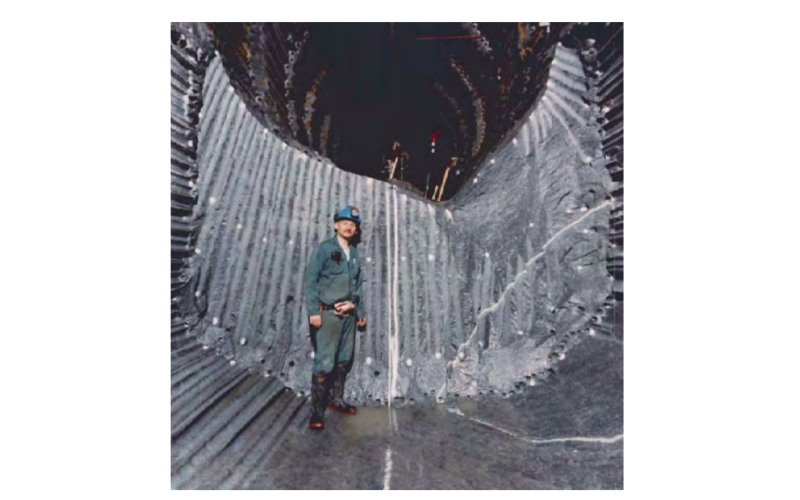 论完整岩体的现场强度